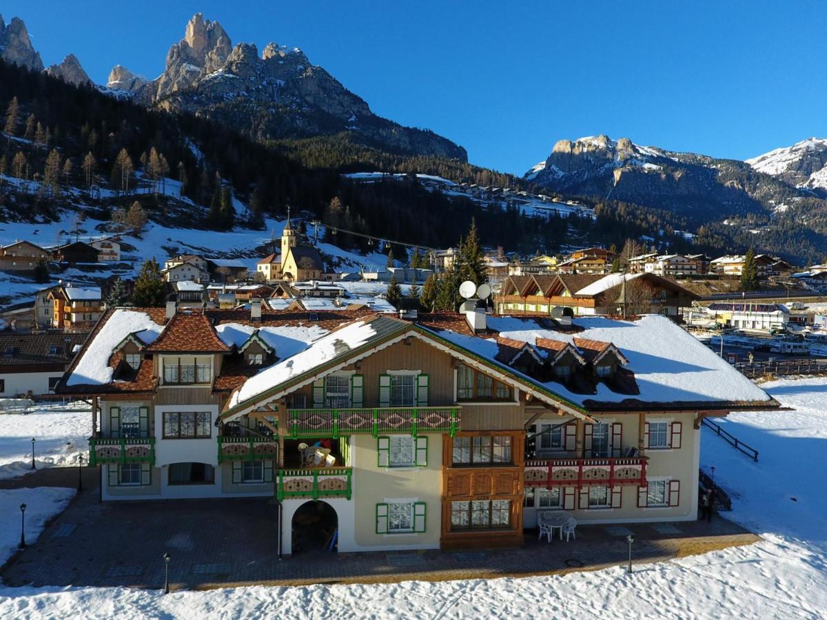 Residence Holiday Pozza di Fassa Ngoại thất bức ảnh