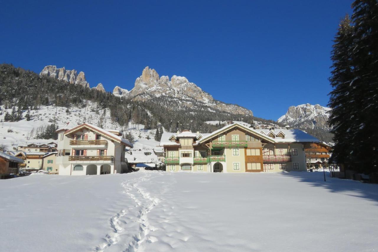 Residence Holiday Pozza di Fassa Ngoại thất bức ảnh